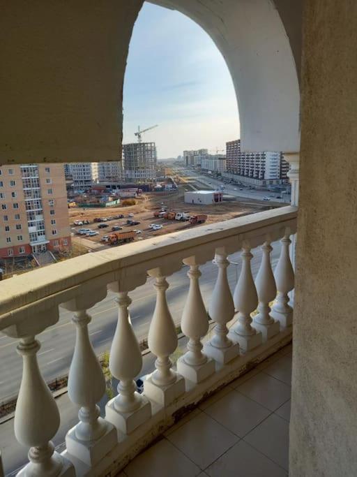 Уютная Квартира Комфорт Класса109 Appartement Astana Buitenkant foto